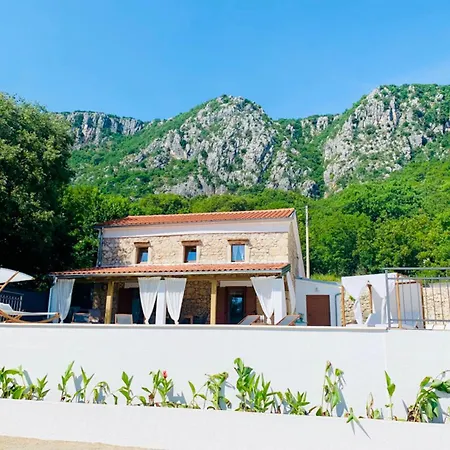 Casa Di Nika - Charming Stone فيلة *