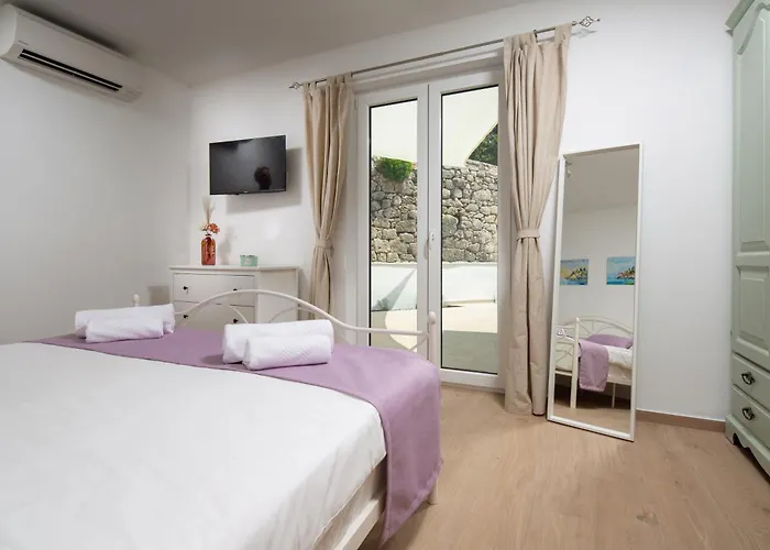 Casa Di Nika - Charming Stone *