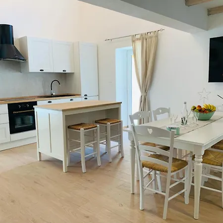 Casa Di Nika - Charming Stone Villa