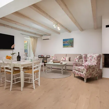 Villa Casa Di Nika - Charming Stone Bribir (Primorje-Gorski Kotar)