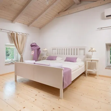 Villa Casa Di Nika - Charming Stone