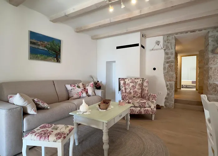 Villa Casa Di Nika - Charming Stone Bribir (Primorje-Gorski Kotar)