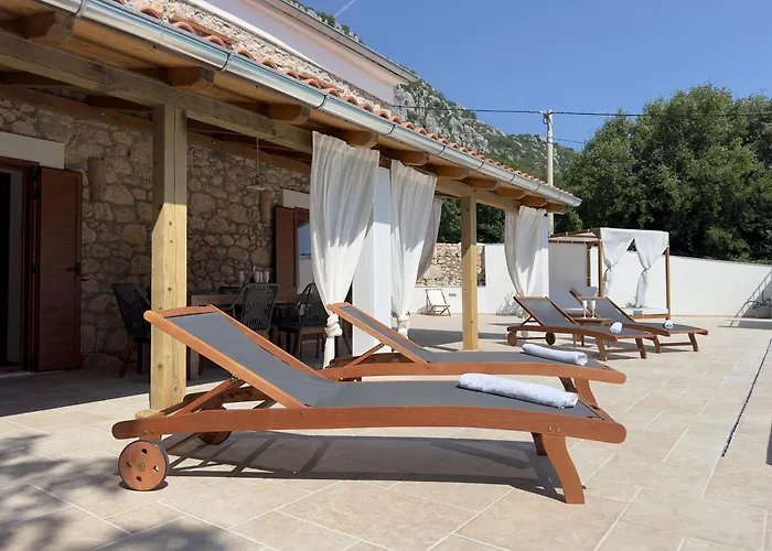 Casa Di Nika - Charming Stone *