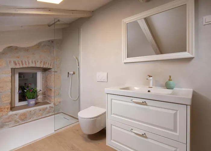 Casa Di Nika - Charming Stone Villa Bribir